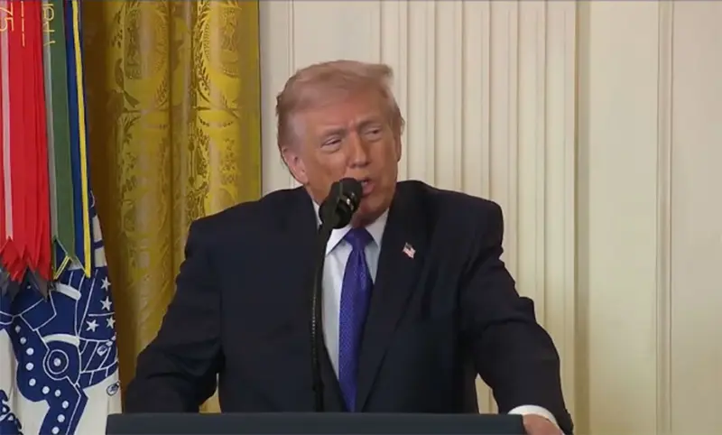 Condena Trump ataque a sinagoga en Michigan y promete investigación