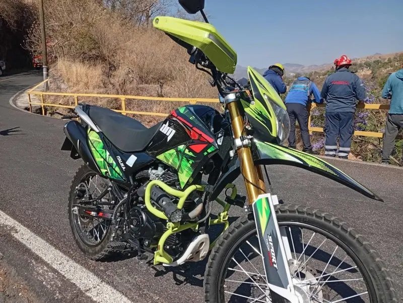 Suspenden circulación en carretera de Valle de Bravo por incidente