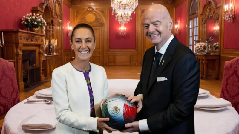 ‘Precioso, delicioso’: ¿Qué desayunaron Gianni Infantino y Claudia Sheinbaum en Palacio Nacional?
