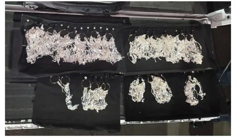 Aseguran a 4 y recuperan 739 piezas de plata en CDMX