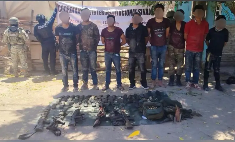 Rescatan a menor privado de la libertad y detienen a 8 hombres en Escuinapa