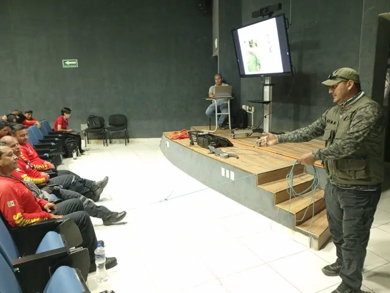 Refuerza PC Vallarta capacitación en manejo de cocodrilos