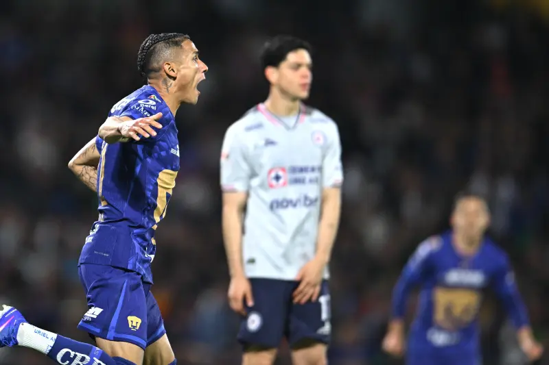 Pumas vs. Cruz Azul (2-2): Resumen y goles del empate en CU; Peligra el liderato de La Máquina en el Clausura 2026