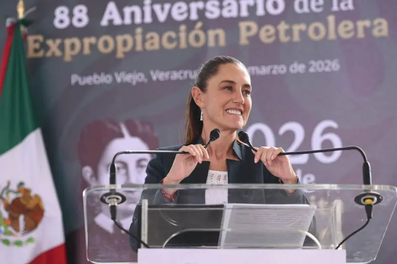 Le ‘moverán comas y palabras’ al Plan B: impedirán que Sheinbaum llame a votar en revocación