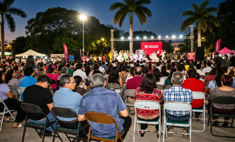 Finalizan 104 personas su vida laboral en el servicio público