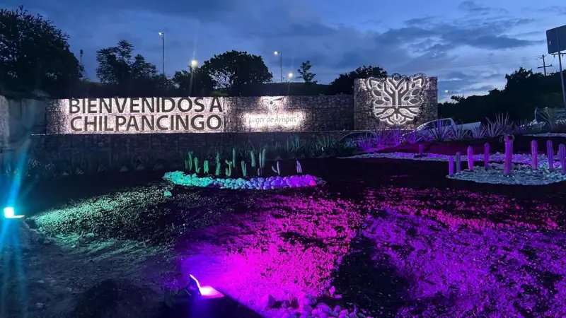 Moderniza Evelyn Salgado los accesos norte y sur de Chilpancingo