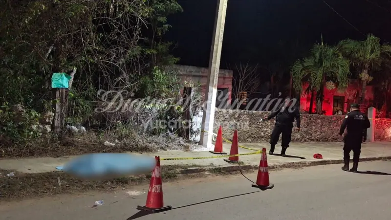 Veinteañero muere al perder el control de su moto, en Tizimín