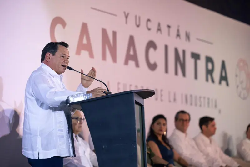 Gobierno e industria en equipo por el crecimiento de Yucatán