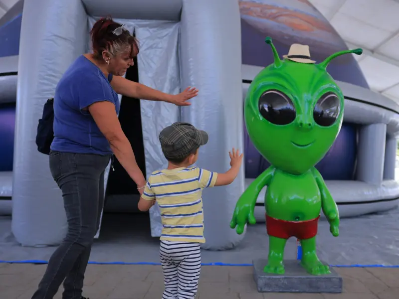 Llevarán planetario móvil gratuito a escuelas de Ecatepec