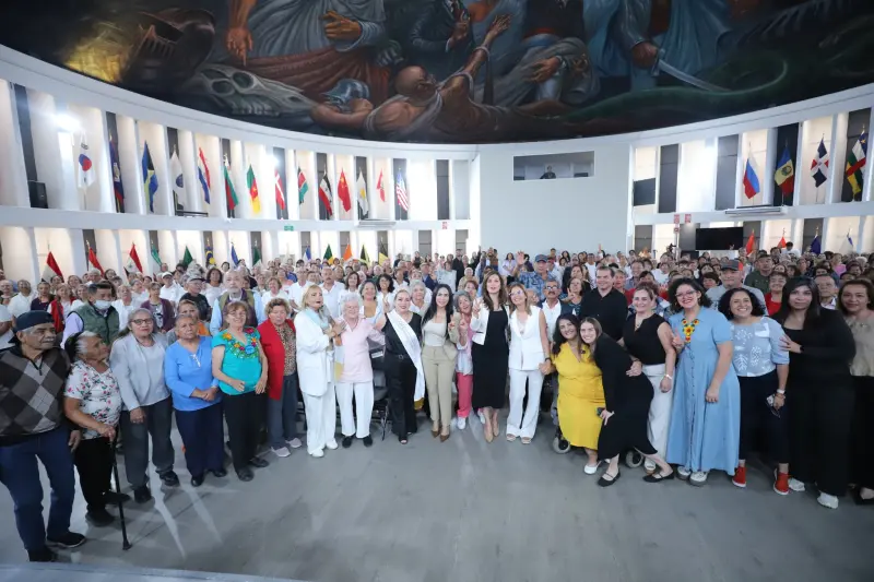 Guadalajara celebra a sus adultos mayores en el Día de la Felicidad