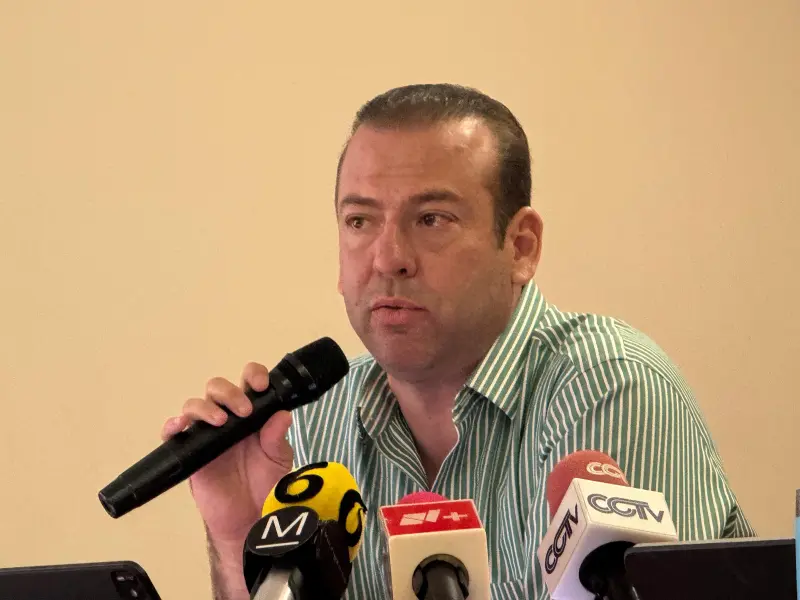 Cierre de accesos de Ferromex afecta a 2 mil familias; analizan puente peatonal en Torreón