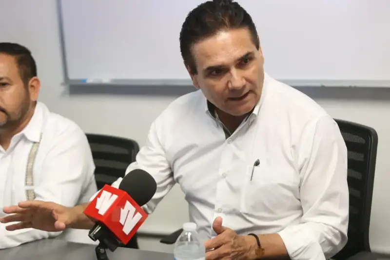 Juez gira orden de aprehensión contra Silvano Aureoles por homicidio y tortura