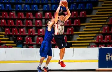 Inicia UMSNH la Universiada 2026 con triunfos en básquetbol y fútbol