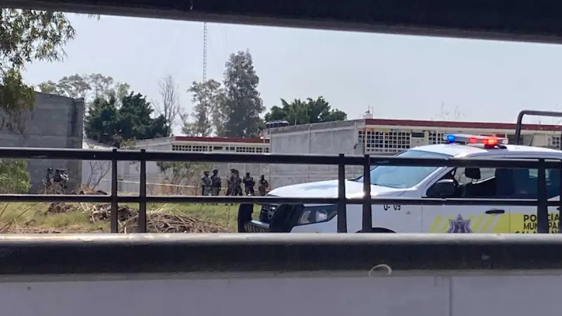 Asesinan a hombre en baldío de Salamanca y encuentran el cuerpo horas después