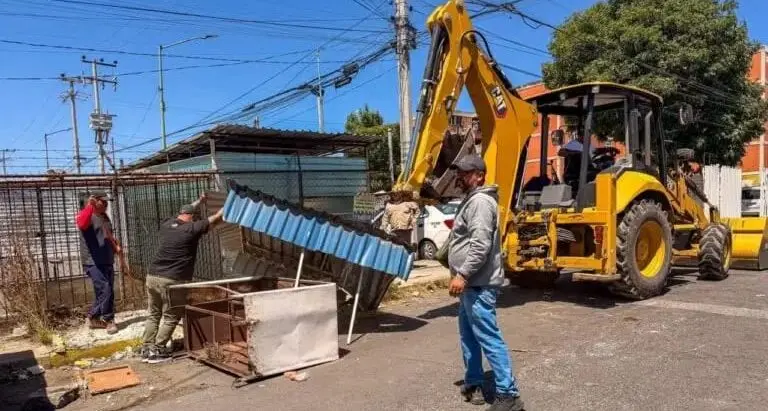 Retiran autoridades puestos irregulares en Cuautitlán Izcalli