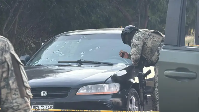 Asesinan a dos policías municipales en ataque armado en La Costerita, en Culiacán