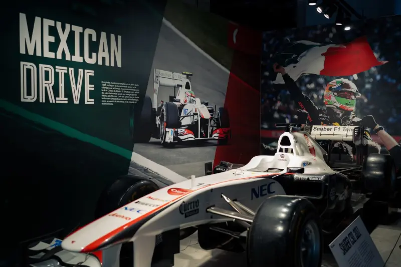 Inauguran muestra inmersiva de F1 en Mexico