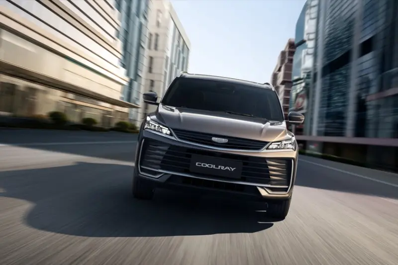 Geely Coolray 2026 llega a México: motor turbo con 172 HP, seis bolsas de aire y nuevo sistema operativo, precio y lanzamiento