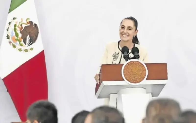 ‘Está Claudia entre la espada y la pared’