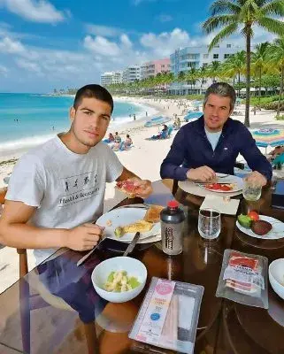 Carlos Alcaraz: “No puedo más, me voy a casa”