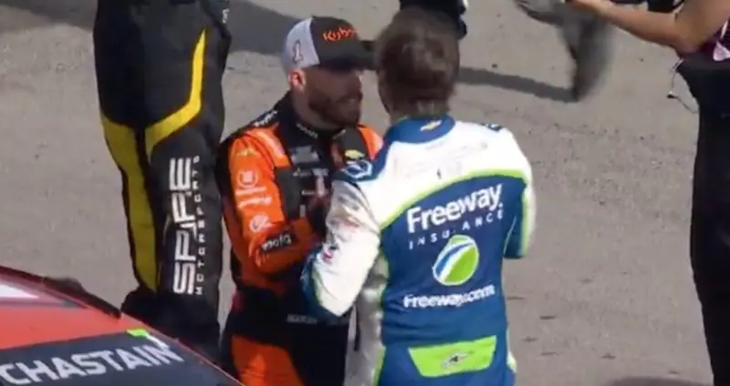 VIDEO | Daniel Suárez y Ross Chastain se pelean en NASCAR Las Vegas: ¿qué pasó y cómo quedó el mexicano?