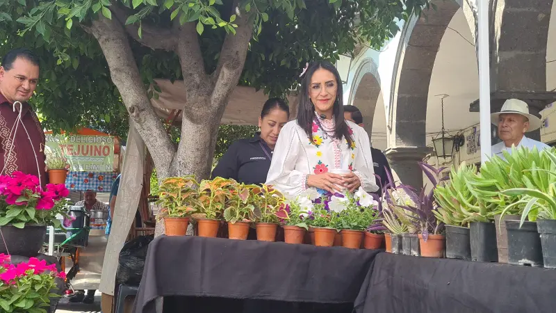 Feria de las Flores en Tlaquepaque impulsa economía local y tradición