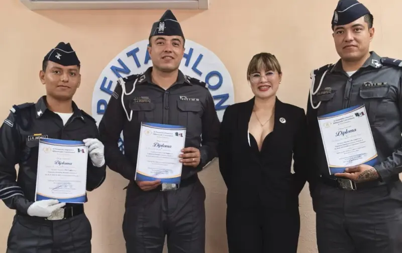 Pentathlón realiza primer concurso estatal de oratoria