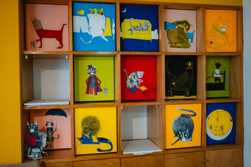 Presenta el MAZ la exposición Cien Gatos, una experiencia interactiva