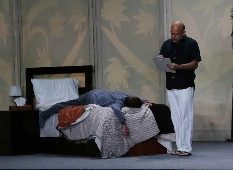 Odín Dupeyrón trae a Saltillo ‘Veintidós Veintidós’, una comedia que invita a la reflexión