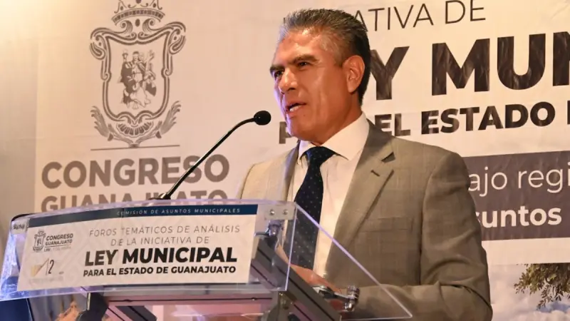 Propone diputado contratar a Jesús Badillo Lara para asesorar reforma electoral de Guanajuato