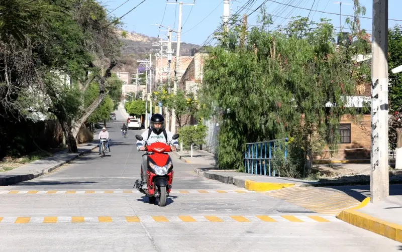 Rehabilitan Calle Vicente Guerrero y mejoran movilidad urbana