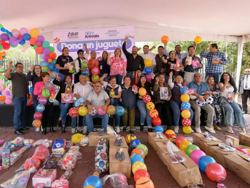 Organiza Atizapán festejos del Día del Niño con colecta y entregas de juguetes