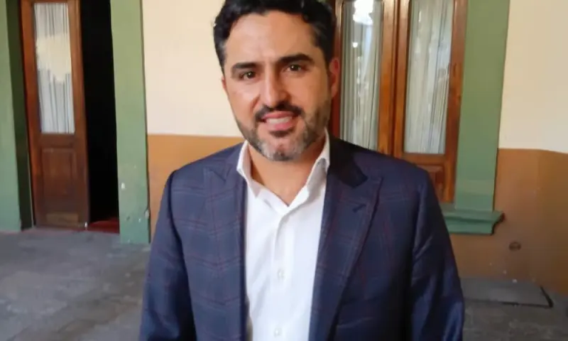 Pide Agustín Dorantes concluir proyectos de infraestructura