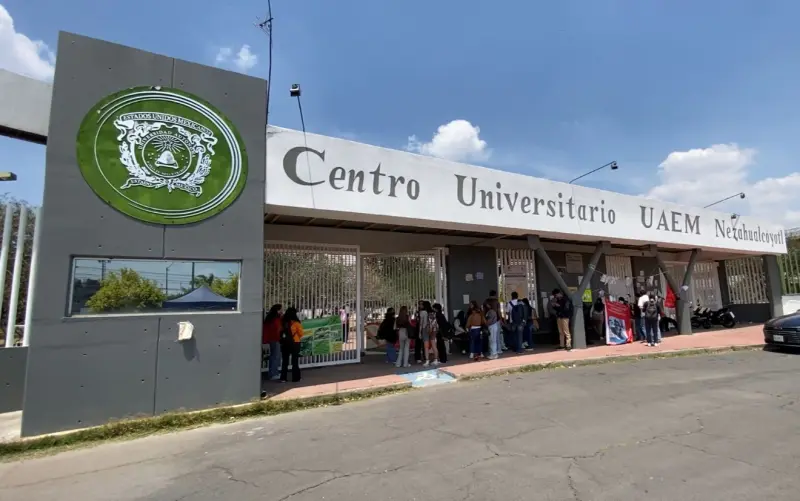 Reactiva UAEM clases en Nezahualcóyotl tras acuerdos con estudiantes