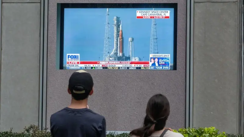 Astronautas de Artemis II se convierten en los humanos que viajaron más lejos de la Tierra