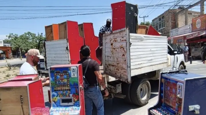 Aseguran 59 máquinas tragamonedas en operativo conjunto en Zapopan