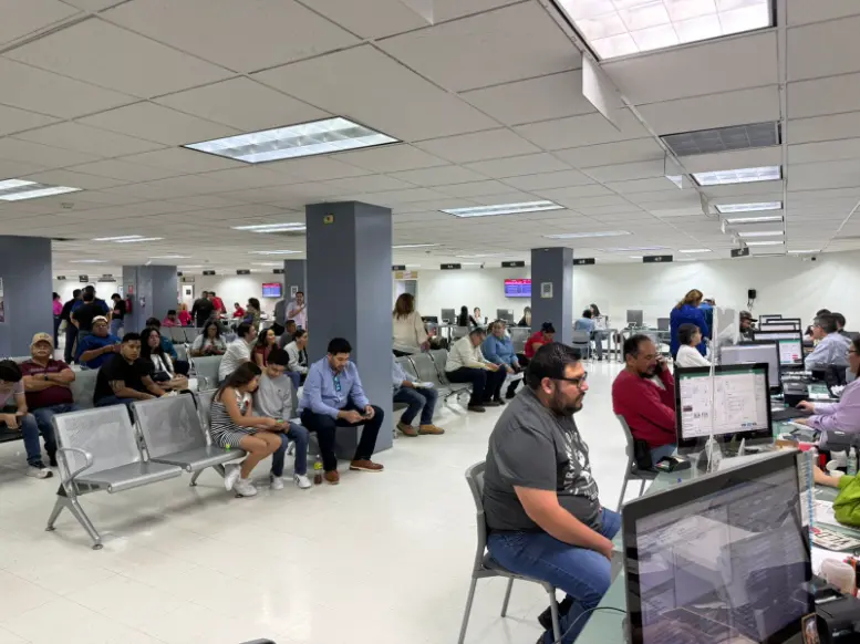Da Gobierno de Sinaloa prórroga de 2 semanas para trámites vehiculares