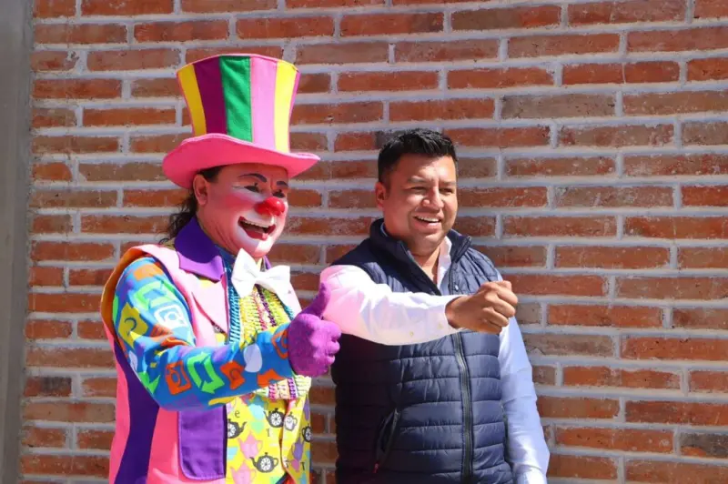 Llevan campaña de prevención de adicciones y salud mental a telesecundaria de El Vegil, Huimilpan