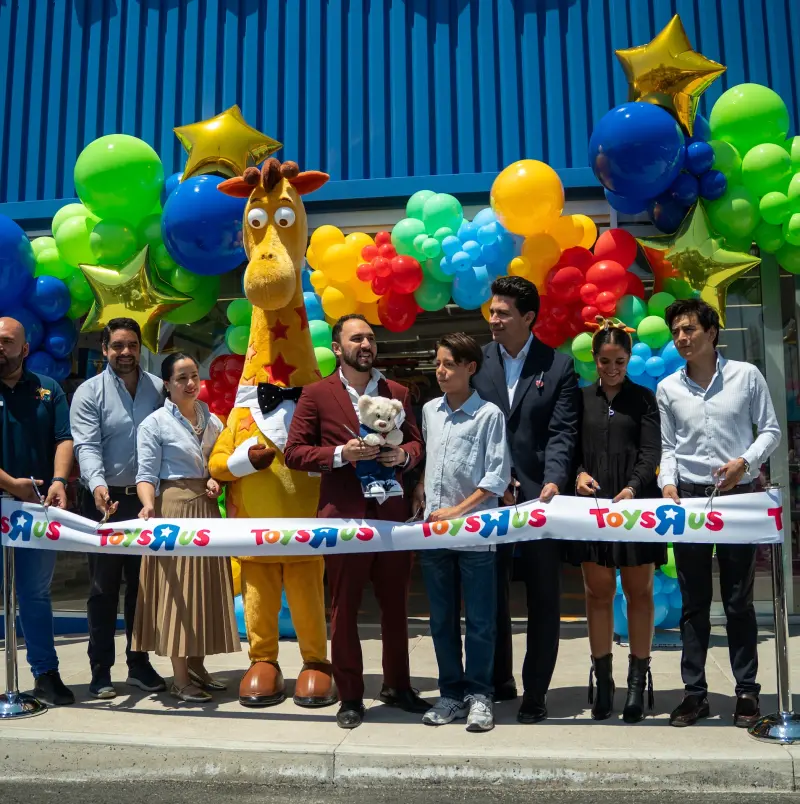 Toys”R”Us llega a Querétaro para despertar tu imaginación