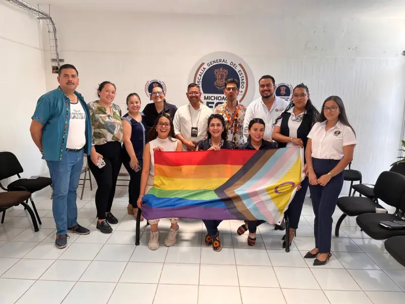 Impulsa Torres Piña atención con enfoque en derechos y diversidad en FGE