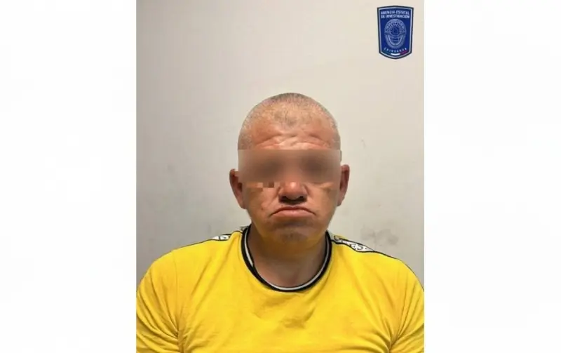 Arrestan a pareja en posesión de cristal