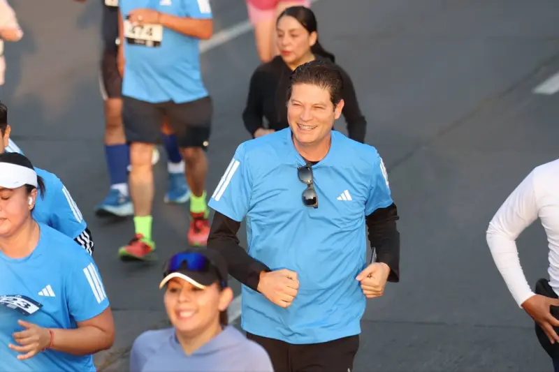 Celebra Alfonso Martínez la Carrera Adidas Morelia 2026