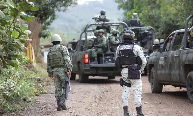 Reportan detenidos durante operativo del Ejército en Badiraguato