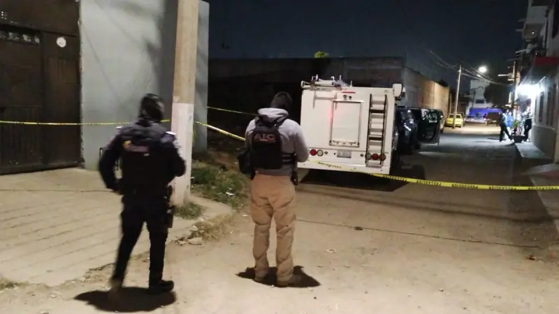 Joven es asesinado a balazos en Pénjamo; agresores escapan en motocicleta
