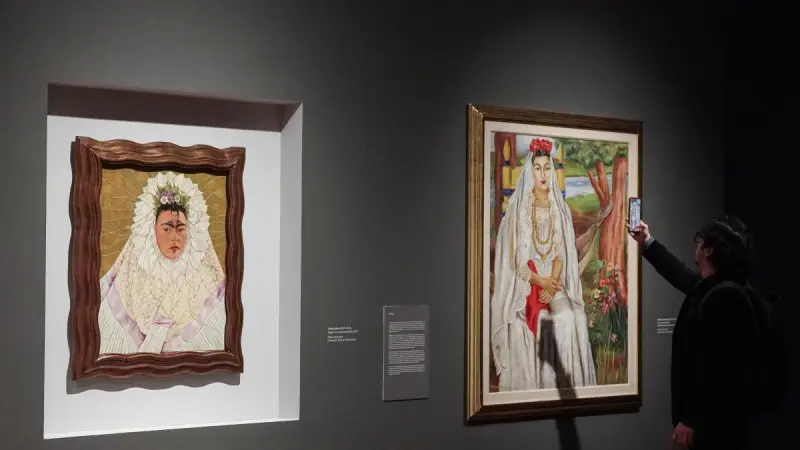 Mundo cultural mexicano pide transparencia sobre Colección Gelman; Santander la devolverá en 2028