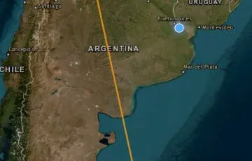 Iluminan restos de basura espacial el cielo de La Patagonia