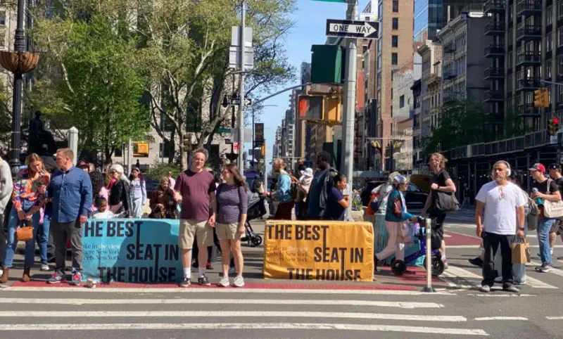 Prioriza Nueva York a peatones con nuevas medidas de seguridad vial