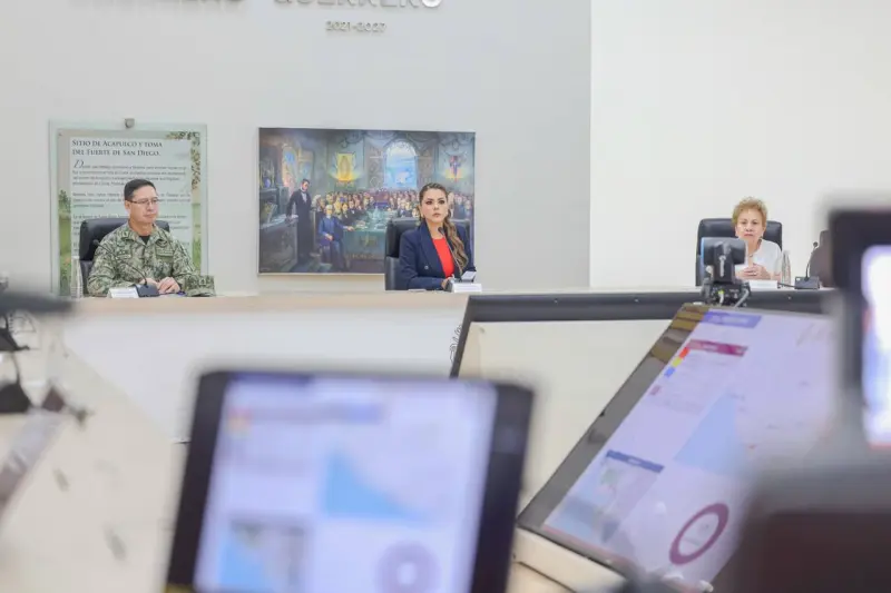 Refuerza Evelyn Salgado dispositivos de seguridad en carreteras