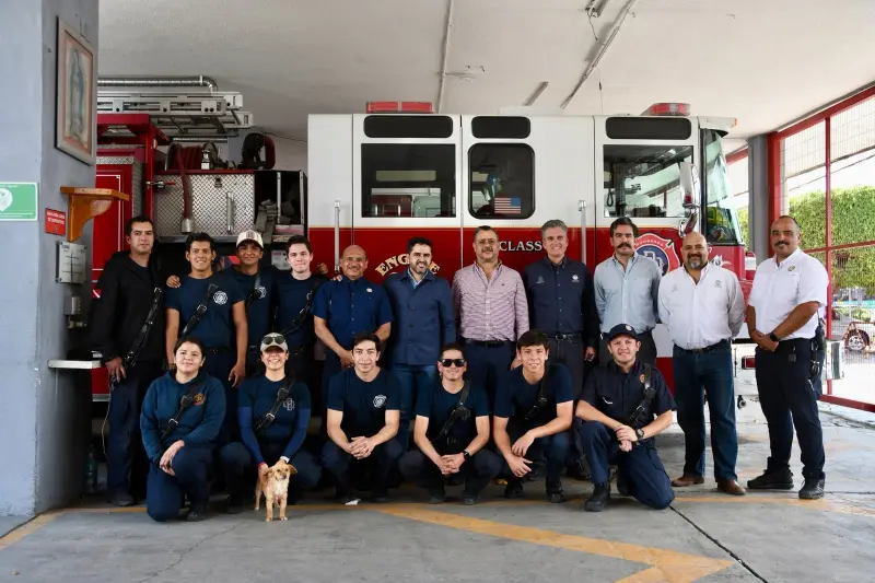 Agustín Dorantes Lámbarri impulsa apoyo a bomberos de Querétaro ante nuevas necesidades operativas