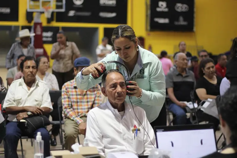 Convocan en Culiacán a jornada gratuita de lentes y aparatos auditivos